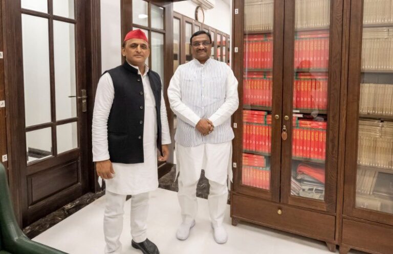 ಯುಪಿ ಚುನಾವಣೆ: ಯೋಗಿ ಆದಿತ್ಯನಾಥ್ ಸಂಪುಟದ ಮೂರನೇ ಸಚಿವ ರಾಜೀನಾಮೆ