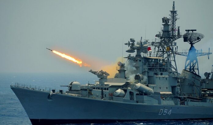 ಮುಂಬೈ ನೌಕಾ ನೆಲೆಯಲ್ಲಿ ಸ್ಫೋಟ: ಮೂವರ ಯೋಧರು ಮೃತ | Naanu gauri