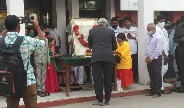 ಅಂಬೇಡ್ಕರ್‌ಗೆ ಅವಮಾನ ಘಟನೆ: ಶೋಷಿತರ ಬಗ್ಗೆ ಹೆಪ್ಪುಗೊಂಡಿರುವ ಅಸಹನೆಯ ಚಿಕ್ಕ ಪ್ರತಿನಿಧಿ ಈ ನ್ಯಾಯಾಧೀಶರು!