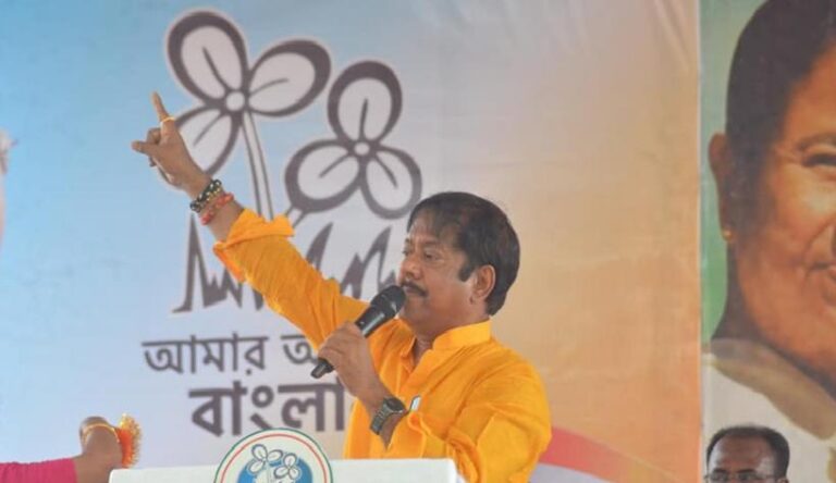 ಕೊಲೆಗಾರನೊಂದಿಗೆ ಕುಳಿತುಕೊಳ್ಳಲಾರೆ: ಬಿಜೆಪಿ ಸಂಸದನ ಉಪಸ್ಥಿತಿ ವಿರೋಧಿಸಿ ವೇದಿಕೆ ತ್ಯಜಿಸಿದ ಟಿಎಂಸಿ ಸಚಿವ