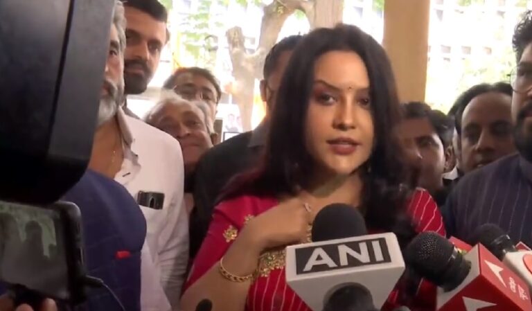 ಮುಂಬೈನಲ್ಲಿ 3% ವಿಚ್ಛೇದನಕ್ಕೆ ಟ್ರಾಫಿಕ್ ಕಾರಣ!: ಮಾಜಿ ಮುಖ್ಯಮಂತ್ರಿಯ ಪತ್ನಿಯಿಂದ ವಿಚಿತ್ರ ಹೇಳಿಕೆ