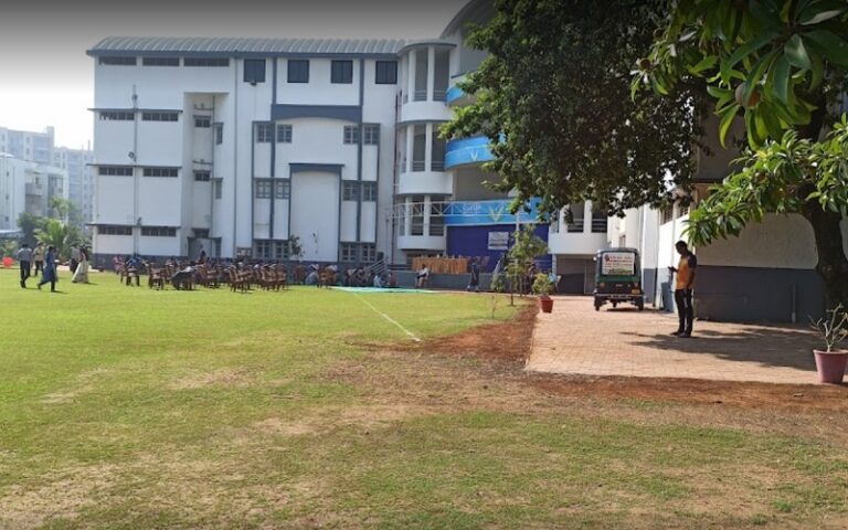 ಗುಜರಾತ್: ಚರ್ಚಾ ಸ್ಪರ್ಧೆಯಲ್ಲಿ ಮಕ್ಕಳಿಗೆ ’ನನ್ನ ಆದರ್ಶ ಗೋಡ್ಸೆ’ ವಿಷಯ, ವ್ಯಾಪಕ ಖಂಡನೆ