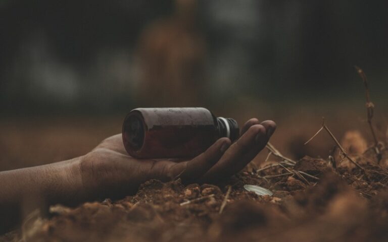 ಬಿಜೆಪಿ ಶಾಸಕ ನೆಹರು ಓಲೇಕಾರ ಕಿರುಕುಳ ಆರೋಪ: ದಲಿತ ಕುಟಂಬದ ನಾಲ್ವರಿಂದ ಆತ್ಮಹತ್ಯೆ ಯತ್ನ