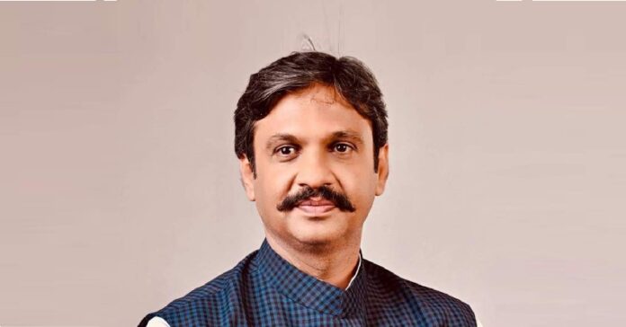 ಸಚಿವ ಸ್ಥಾನ ಕೊಡಿಸುವುದಾಗಿ BJP ಶಾಸಕನಿಗೆ 100 ಕೋಟಿ ರೂ. ವಂಚಿಸಲು ಯತ್ನಿಸಿದ ನಾಲ್ವರ ಬಂಧನ | Naanu Gauri