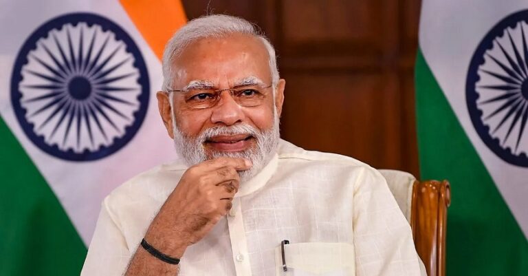 ತ್ರಿವರ್ಣ ಧ್ವಜದ ಕುರಿತು ಪ್ರಧಾನಿ ಮೋದಿ ಟ್ವೀಟ್; ‘ಬೂಟಾಟಿಕೆ ಜಿಂದಾಬಾದ್!’ ಎಂದ ಕಾಂಗ್ರೆಸ್ | Naanu Gauri