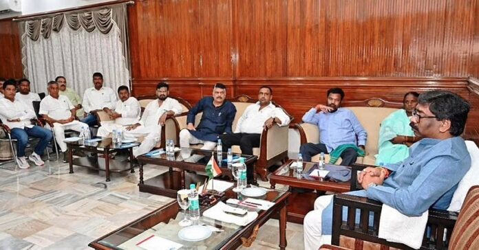 ಸಿಎಂ ಹೇಮಂತ್‌‌ ಸೊರೇನ್ ಅನರ್ಹತೆ ಭೀತಿ: ಜಾರ್ಖಂಡ್‌ನಲ್ಲಿ ರೆಸಾರ್ಟ್ ರಾಜಕಾರಣ ಆರಂಭ | Naanu Gauri