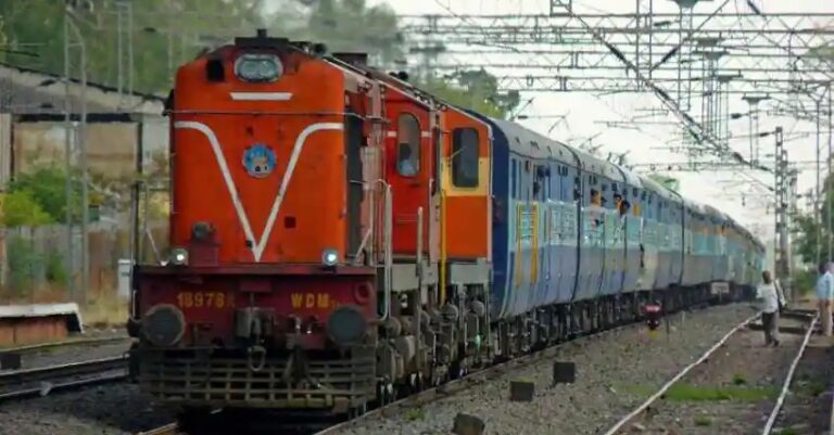 ಇತರ ಕಂಪೆನಿಗಳಿಗೆ ಪ್ರಯಾಣಿಕರ ಮಾಹಿತಿ ಮಾರಾಟ ಮಾಡಲಿರುವ ರೈಲ್ವೇ! | Naanu Gauri