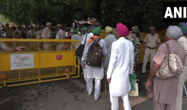 ನಿರುದ್ಯೋಗದ ವಿರುದ್ಧ ಬೀದಿಗಿಳಿಯುತ್ತಿರುವ ರೈತರು: ದೆಹಲಿಯೆಲ್ಲೆಡೆ ಬಿಗಿ ಬಂದೋಬಸ್ತ್