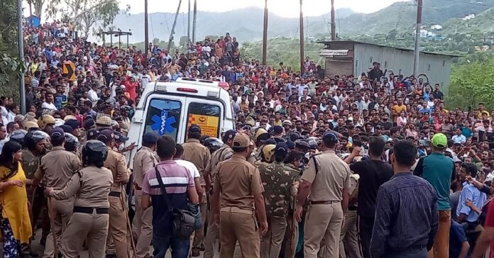 ಉತ್ತರಾಖಂಡ: ಬಿಜೆಪಿ ನಾಯಕನ ಮಗನಿಂದ ಹತ್ಯೆಯಾದ ಯುವತಿ ಕುಟುಂಬಕ್ಕೆ 25 ಲಕ್ಷ ಘೋಷಿಸಿದ ಸಿಎಂ