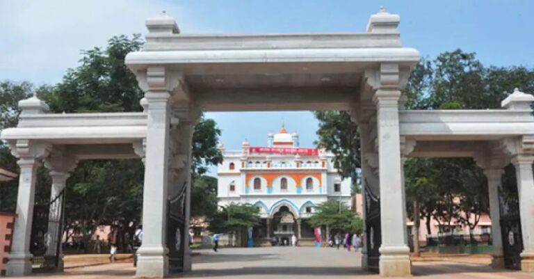 ಮುರುಘಾ ಮಠದ ಬಾಲಕಿಯರ ಅತ್ಯಾಚಾರ ಪ್ರಕರಣ: 2ನೇ ಆರೋಪಿ ವಾರ್ಡನ್‌ ರಶ್ಮಿ ಬಂಧನ