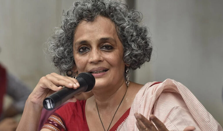 ನಾವು ಹೇಳಬಹುದಾದ ಮತ್ತು ಹೇಳಬಾರದ ವಿಷಯಗಳು – ಅರುಂಧತಿ ರಾಯ್