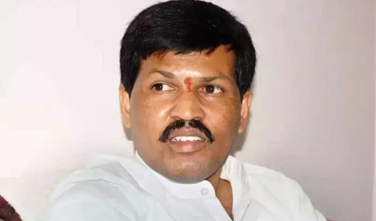 ಬಿಜೆಪಿ ತೊರೆದು ಬಂಡಾಯ ಅಭ್ಯರ್ಥಿಯಾಗಿ ಕಣಕ್ಕಿಳಿಯುತ್ತೇನೆ: ಗೂಳಿಹಟ್ಟಿ ಶೇಖರ್ ಘೋಷಣೆ