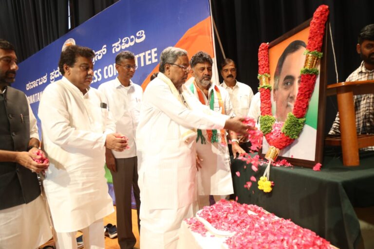 ಭಯೋತ್ಪಾದನೆಯಿಂದಾಗಿ ಬಿಜೆಪಿಯ ಯಾರೊಬ್ಬರು ಜೀವ ತೆತ್ತಿಲ್ಲ: ಸಿದ್ದರಾಮಯ್ಯ