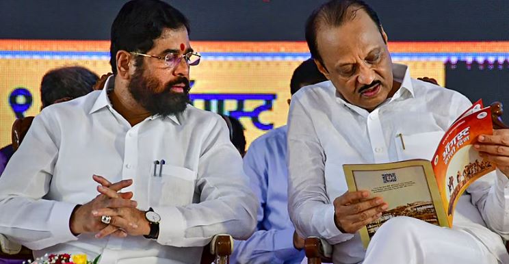 ಏಕನಾಥ್ ಶಿಂಧೆಯನ್ನು ಆಸ್ಪತ್ರೆಗೆ ದಾಖಲಿಸಿ ಅಜಿತ್ ಪವಾರನ್ನು ಸಿಎಂ ಮಾಡುವ ಹುನ್ನಾರ ನಡೆಯುತ್ತಿದೆ: ವಿಜಯ್ ವಾಡೆತ್ತಿವಾರ್