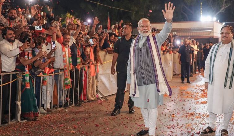 ಸೈನಿಕರು ಹತ್ಯೆಯಾಗಿದ್ದರೆ, ಮೋದಿ ಬಿಜೆಪಿ ಕಚೇರಿಯಲ್ಲಿ ಸಂಭ್ರಮಾಚರಣೆಯಲ್ಲಿದ್ದರು: ಟಿಎಂಸಿ ವಾಗ್ಧಾಳಿ