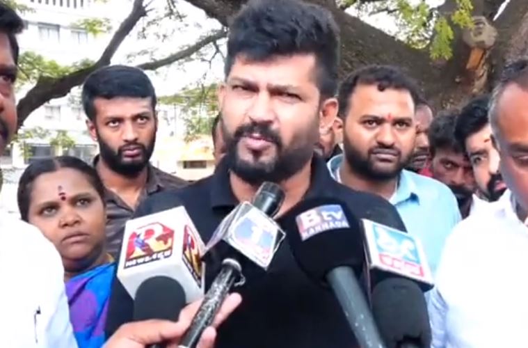 ಮಹಿಷ ದಸರಾ: ಪ್ರಚೋದನಾಕಾರಿ ಹೇಳಿಕೆ ನೀಡಿದ ಪ್ರತಾಪ್ ಸಿಂಹ, ಶ್ರೀವತ್ಸ ವಿರುದ್ಧ ದೂರು