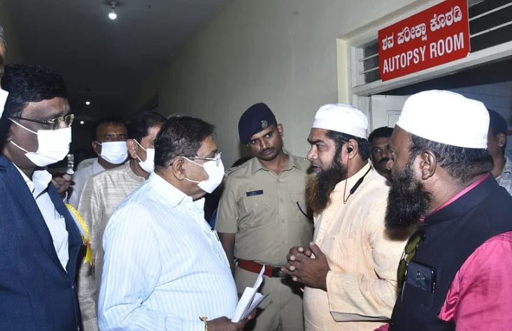 ತುಮಕೂರು: ಒಂದೇ ಕುಟುಂಬದ ಐವರು ಆತ್ಮಹತ್ಯೆ ಪ್ರಕರಣ; ಆರೋಪಿಗಳು ಪೊಲೀಸ್‌ ವಶಕ್ಕೆ