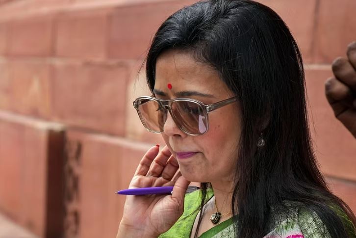 ಪ್ರಶ್ನೆಗಾಗಿ ನಗದು ಪ್ರಕರಣ: ನ.9ಕ್ಕೆ ಮಹುವಾ ಮೊಯಿತ್ರಾ ವಿರುದ್ಧ ಕ್ರಮಕ್ಕೆ ಶಿಫಾರಸ್ಸು ಸಾಧ್ಯತೆ