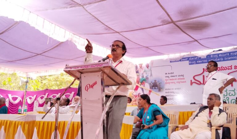 ಮಹಾಧರಣಿ: ಜನದ್ರೋಹಿ ಕೇಂದ್ರ ಸರ್ಕಾರ, ಜಗಮೊಂಡ ರಾಜ್ಯ ಸರ್ಕಾರ: ನೂರ್ ಶ್ರೀಧರ್