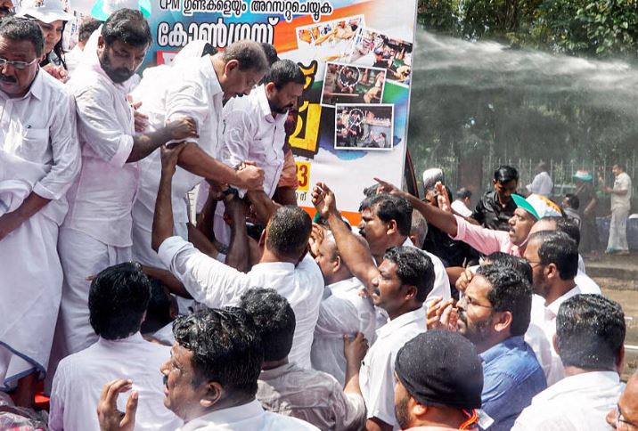 ಕೇರಳ: ಕೆಪಿಸಿಸಿ ಅಧ್ಯಕ್ಷ ಸುಧಾಕರನ್, ವಿಪಕ್ಷ ನಾಯಕ ಸತೀಶನ್ ಸೇರಿ ಹಲವು ಕಾಂಗ್ರೆಸ್‌ ನಾಯಕರ ಮೇಲೆ FIR ದಾಖಲು