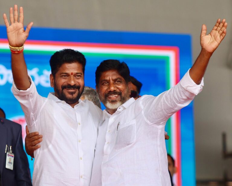 ತೆಲಂಗಾಣ ನೂತನ ಸಂಪುಟ: ‘ಸೀತಕ್ಕ’ನಿಗೆ ಒಲಿದ ಸಚಿವ ಸ್ಥಾನ, ದಲಿತ ಸಮುದಾಯದ ‘ಭಟ್ಟಿ ವಿಕ್ರಮಾರ್ಕ’ ಡಿಸಿಎಂ!