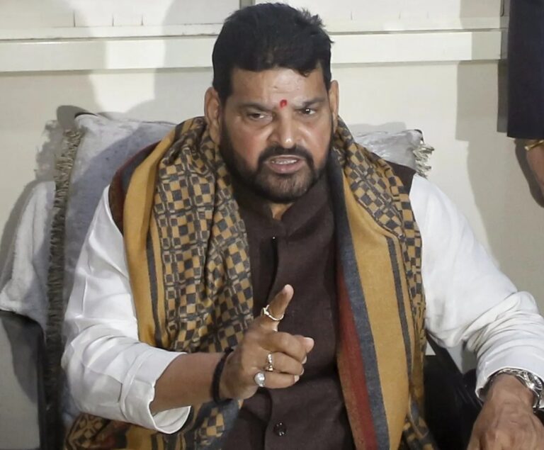 ಬಿಜೆಪಿ ಹೈಕಮಾಂಡ್ ಆದೇಶ ಧಿಕ್ಕರಿಸಿದ ಬ್ರಿಜ್ ಭೂಷಣ್; ವಿನೇಶಾ ಫೋಗಟ್ ಮೇಲಿನ ದಾಳಿ ತೀವ್ರಗೊಳಿಸಿದ ಮಾಜಿ ಸಂಸದ