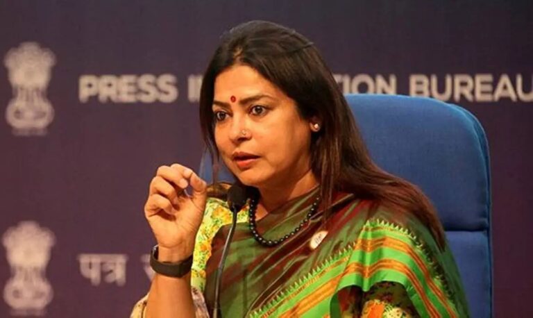 ಸಂಸತ್​​ನಲ್ಲಿ ಹಮಾಸ್ ಕುರಿತ ಪ್ರಶ್ನೋತ್ತರಕ್ಕೆ ನಾನು ಸಹಿ ಹಾಕಿಲ್ಲ: ಸಚಿವೆ ಮೀನಾಕ್ಷಿ ಲೇಖಿ ಸ್ಪಷ್ಟನೆ