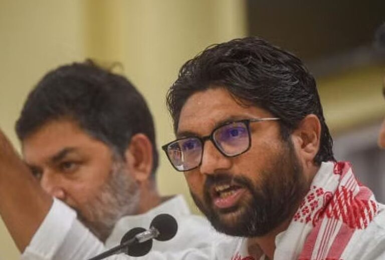 ರೈಲು ತಡೆ ಪ್ರಕರಣ: ಜಿಗ್ನೇಶ್ ಮೆವಾನಿ ಸೇರಿ 31 ಜನರನ್ನು ಖುಲಾಸೆಗೊಳಿಸಿದ ನ್ಯಾಯಾಲಯ