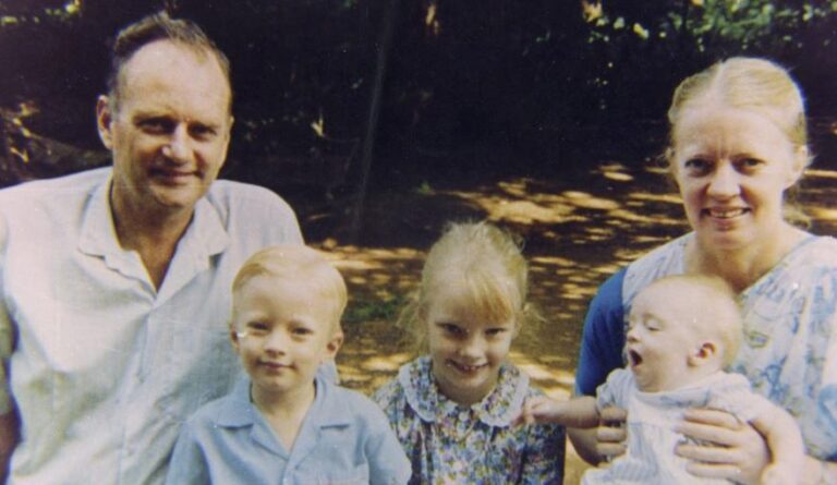 ಗ್ರಹಾಂ ಸ್ಟೇನ್ಸ್  ಮತ್ತು ಇಬ್ಬರು ಮಕ್ಕಳ ‘ಮಿಡ್‌ನೈಟ್‌’ ಮರ್ಡರ್‌ : ಬಲಪಂಥೀಯ ಕ್ರೌರ್ಯಕ್ಕೆ 25 ವರ್ಷ!