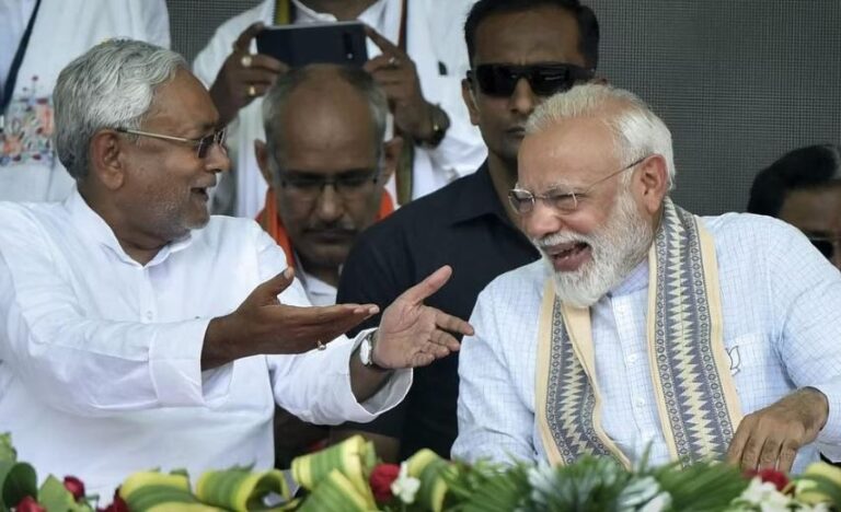 ಸಿಎಂ ಸ್ಥಾನಕ್ಕೆ ರಾಜೀನಾಮೆ ಕೊಟ್ಟು NDA ಮೈತ್ರಿಕೂಟಕ್ಕೆ ಮರಳಿದ ನಿತೇಶ್‌ ಕುಮಾರ್‌: ಬಿಜೆಪಿಯಿಂದ ಇಬ್ಬರಿಗೆ ಡಿಸಿಎಂ ಪಟ್ಟ!