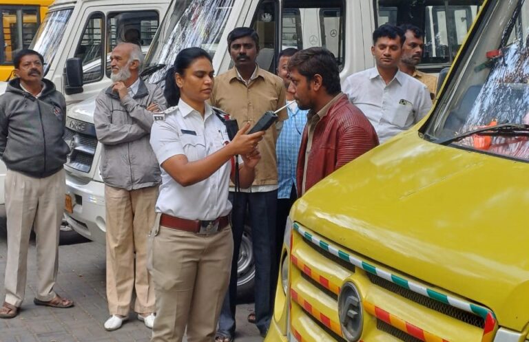 ಮದ್ಯಪಾನ ಮಾಡಿ ಶಾಲಾ ವಾಹನ ಚಾಲನೆ; 16 ಜನರ ವಿರುದ್ಧ ಕೇಸ್ ದಾಖಲು