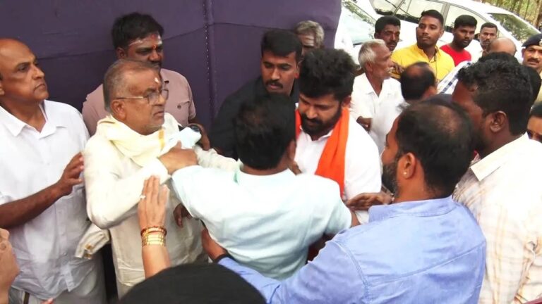 ಹಾರೋಹಳ್ಳಿ ಶ್ರೀರಾಮ ಪೂಜೆ; ಸಂಸದ ಪ್ರತಾಪ್ ಸಿಂಹಗೆ ದಲಿತ ಮುಖಂಡರಿಂದ ಘೇರಾವ್