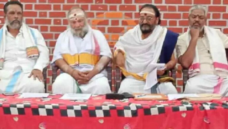 ದೇವಾಲಯಗಳ ಹಣ ಚರ್ಚ್, ಮಸೀದಿಗಳಿಗೆ ಹೋಗುತ್ತಿಲ್ಲ: ಬಿಜೆಪಿಯ ಸುಳ್ಳನ್ನು ಬಯಲು ಮಾಡಿದ ಅರ್ಚಕರ ಒಕ್ಕೂಟ