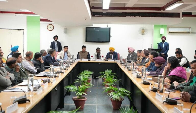 ರೈತರ ದೆಹಲಿ ಚಲೋ ಮೆರವಣಿಗೆ: ಎಂಎಸ್‌ಪಿ ಜಾರಿಗೆ ಒಪ್ಪದ ಕೇಂದ್ರ; ಮೂರನೇ ಸುತ್ತಿನ ಸಭೆಯೂ ವಿಫಲ