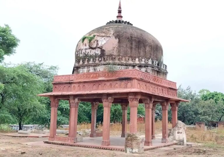 ದರ್ಗಾ-ಲಕ್ಷಗೃಹ ಪ್ರಕರಣ: ಮುಸ್ಲಿಮರ ಅರ್ಜಿ ವಜಾ, ವಿವಾದಿತ ಜಾಗ ಹಿಂದೂಗಳಿಗೆ ಹಸ್ತಾಂತರ