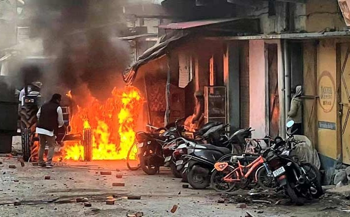 ಉತ್ತರಾಖಂಡ ಹಿಂಸಾಚಾರ: ನಾಲ್ವರು ಸಾವು, 100ಕ್ಕೂ ಅಧಿಕ ಜನರಿಗೆ ಗಾಯ