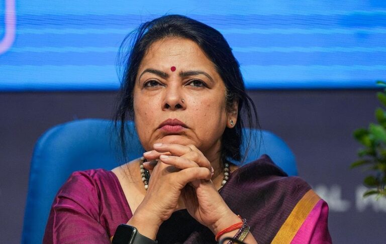 ಕೇಂದ್ರ ಸಚಿವೆ ಮೀನಾಕ್ಷಿ ಲೇಖಿಗೆ ಕೈ ತಪ್ಪಿದ ಟಿಕೆಟ್: ಮಂಗಳೂರಿನ ಬಿಜೆಪಿ ಕಾರ್ಯಕ್ರಮ ಮುಂದೂಡಿಕೆ