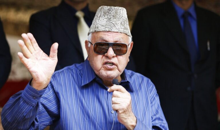 370ನೇ ವಿಧಿ ರದ್ದತಿ ನಿಮಗೆ ತೃಪ್ತಿಯಾಗಿದ್ದರೆ ನಮ್ಮ ಪಕ್ಷಕ್ಕೆ ಮತ ಹಾಕಬೇಡಿ: ಫಾರೂಕ್ ಅಬ್ದುಲ್ಲಾ