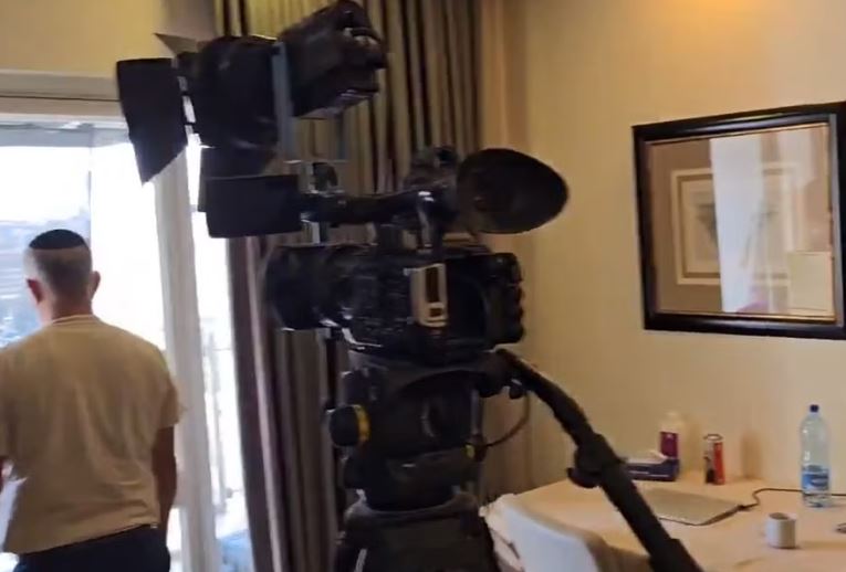 ಅಲ್‌ ಜಝೀರಾ ಕಚೇರಿ ಮೇಲೆ ದಾಳಿ ನಡೆಸಿದ ಇಸ್ರೇಲ್‌ ಅಧಿಕಾರಿಗಳು