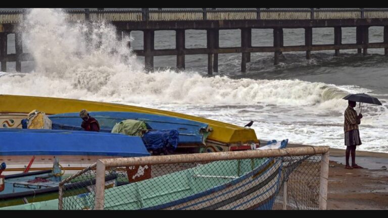 ಕೇರಳದಲ್ಲಿ ಭಾರಿ ಮಳೆಗೆ 11 ಸಾವು; 7 ಜಿಲ್ಲೆಗಳಲ್ಲಿ ಯೆಲ್ಲೋ ಅಲರ್ಟ್