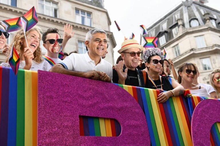 ಪಾಕಿಸ್ತಾನ ಮೂಲದ ಸಾದಿಕ್ ಖಾನ್ 3ನೇ ಬಾರಿಗೆ ಲಂಡನ್ ಮೇಯರ್ ಆಗಿ ಆಯ್ಕೆ