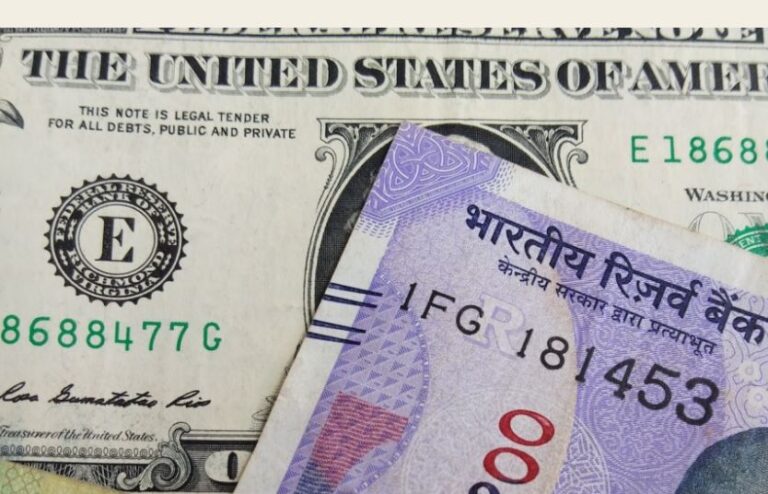ಡಾಲರ್‌ ಎದುರು ಸಾರ್ವಕಾಲಿಕ ದಾಖಲೆ ಮಟ್ಟದಲ್ಲಿ ಕುಸಿದ ರೂಪಾಯಿ ಮೌಲ್ಯ