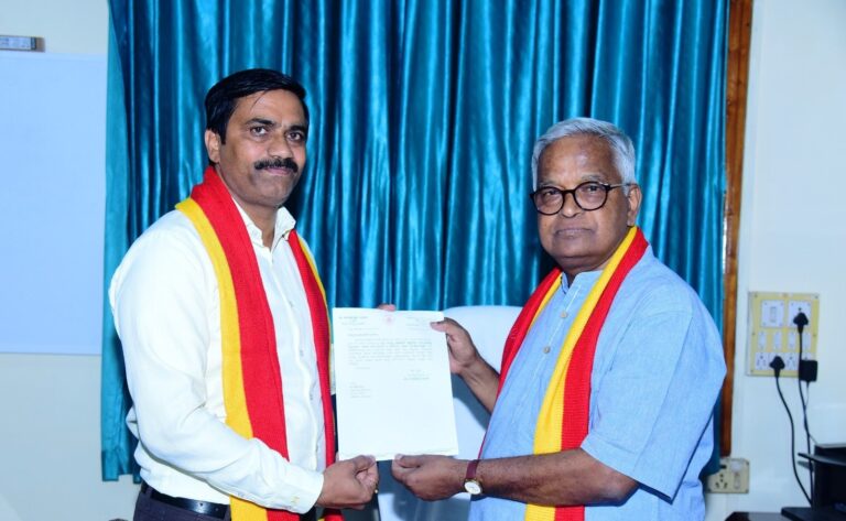 ಕನ್ನಡ ಅಭಿವೃದ್ಧಿ ಪ್ರಾಧಿಕಾರದ ನೂತನ ಅಧ್ಯಕ್ಷರಾಗಿ ಡಾ.ಪುರುಷೋತ್ತಮ ಬಿಳಿಮಲೆ ಅಧಿಕಾರ ಸ್ವೀಕಾರ
