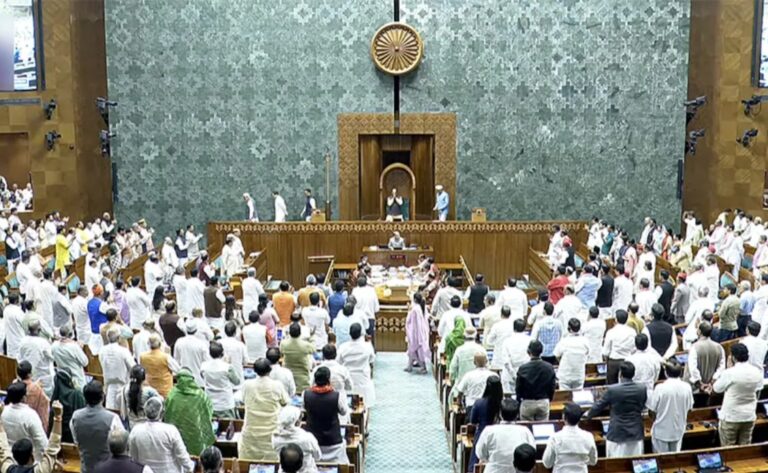 ಇಂದಿನಿಂದ ಸಂಸತ್ ಅಧಿವೇಶನ ಪುನರಾರಂಭ; ನೀಟ್ ವಿವಾದ, ಅಗ್ನಿಪಥ್‌ ಚರ್ಚೆಗೆ ಒತ್ತಾಯಿಸಲು ವಿಪಕ್ಷಗಳ ತಯಾರಿ