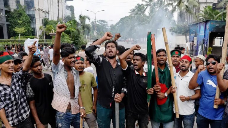 ಬಾಂಗ್ಲಾದೇಶ: ಪ್ರತಿಭಟನಾಕಾರರು-ಆಡಳಿತ ಪಕ್ಷದ ಬೆಂಬಲಿಗರ ಘರ್ಷಣೆಯಲ್ಲಿ 18 ಮಂದಿ ಸಾವು