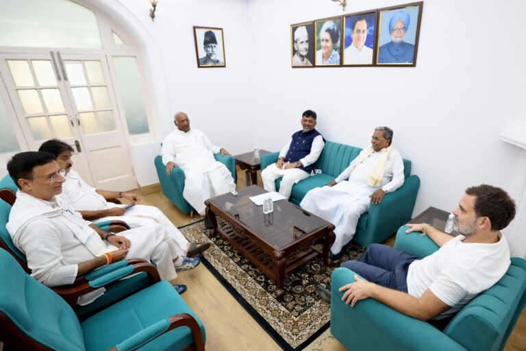 ಮುಡಾ ನಿವೇಶನ ವಿವಾದ: ಬೆನ್ನಿಗೆ ನಿಂತ ಹೈಕಮಾಂಡ್‌ ವರಿಷ್ಠರಿಗೆ ಧನ್ಯವಾದ ತಿಳಿಸಿದ ಸಿಎಂ ಸಿದ್ದರಾಮಯ್ಯ