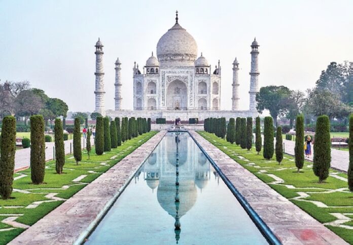 ಆಗ್ರಾ, ನಿರಂತರ ಮಳೆ, ತಾಜ್ ಮಹಲ್, ಮುಖ್ಯ ಗುಮ್ಮಟ, ನೀರು ಸೋರಿಕೆ, Agra, continuous rain, Taj Mahal, main dome, water leakage,