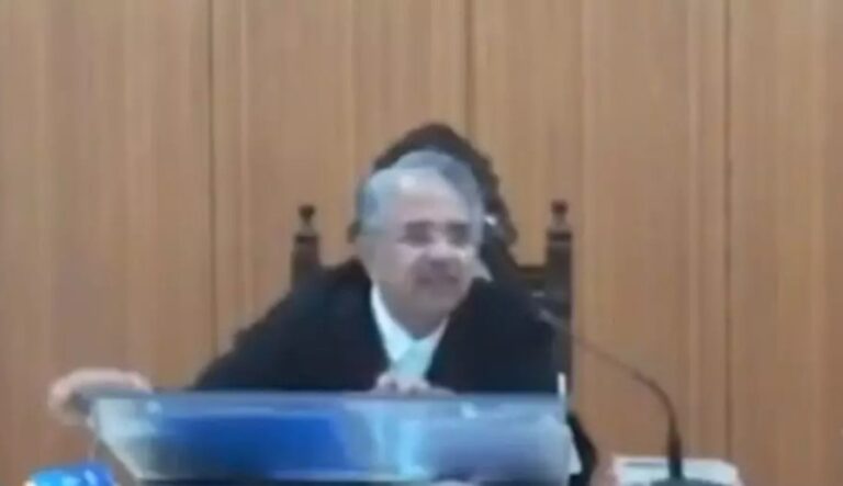 ಬೆಂಗಳೂರಿನ ಮುಸ್ಲಿಂ ಬಾಹುಳ್ಯದ ಪ್ರದೇಶವನ್ನು ‘ಪಾಕಿಸ್ತಾನ’ ಎಂದ ಹೈಕೋರ್ಟ್ ನ್ಯಾಯಾಧೀಶ : ವ್ಯಾಪಕ ಆಕ್ರೋಶ