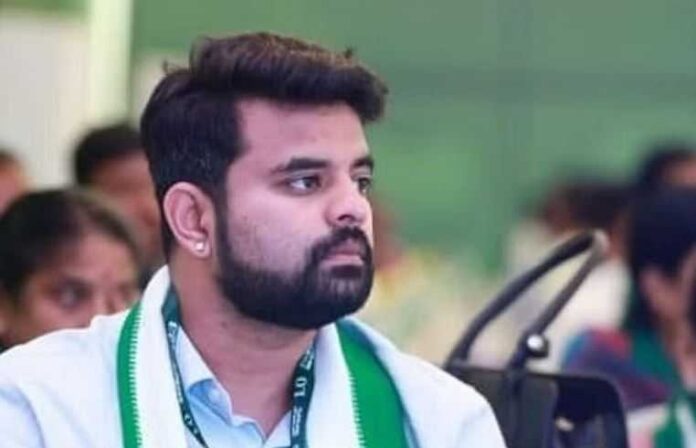 ಪ್ರಜ್ವಲ್ ರೇವಣ್ಣ, ಜಾಮೀನು ಅರ್ಜಿ, ತೀರ್ಪು ಕಾಯ್ದಿರಿಸು, ಹೈಕೋರ್ಟ್, Prajwal Revanna, bail application, reserve verdict, High Court,