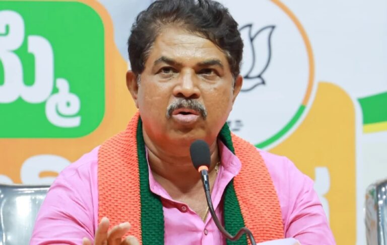 ಆರ್. ಅಶೋಕ್ ವಿರುದ್ಧ ಅಕ್ರಮ ಡಿನೋಟಿಫೈ ಆರೋಪ : ದಾಖಲೆ ಬಿಡುಗಡೆ ಮಾಡಿದ ಕಾಂಗ್ರೆಸ್